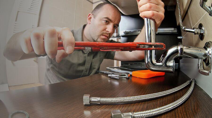 Professional emergency plumbing in Lowry City, MO